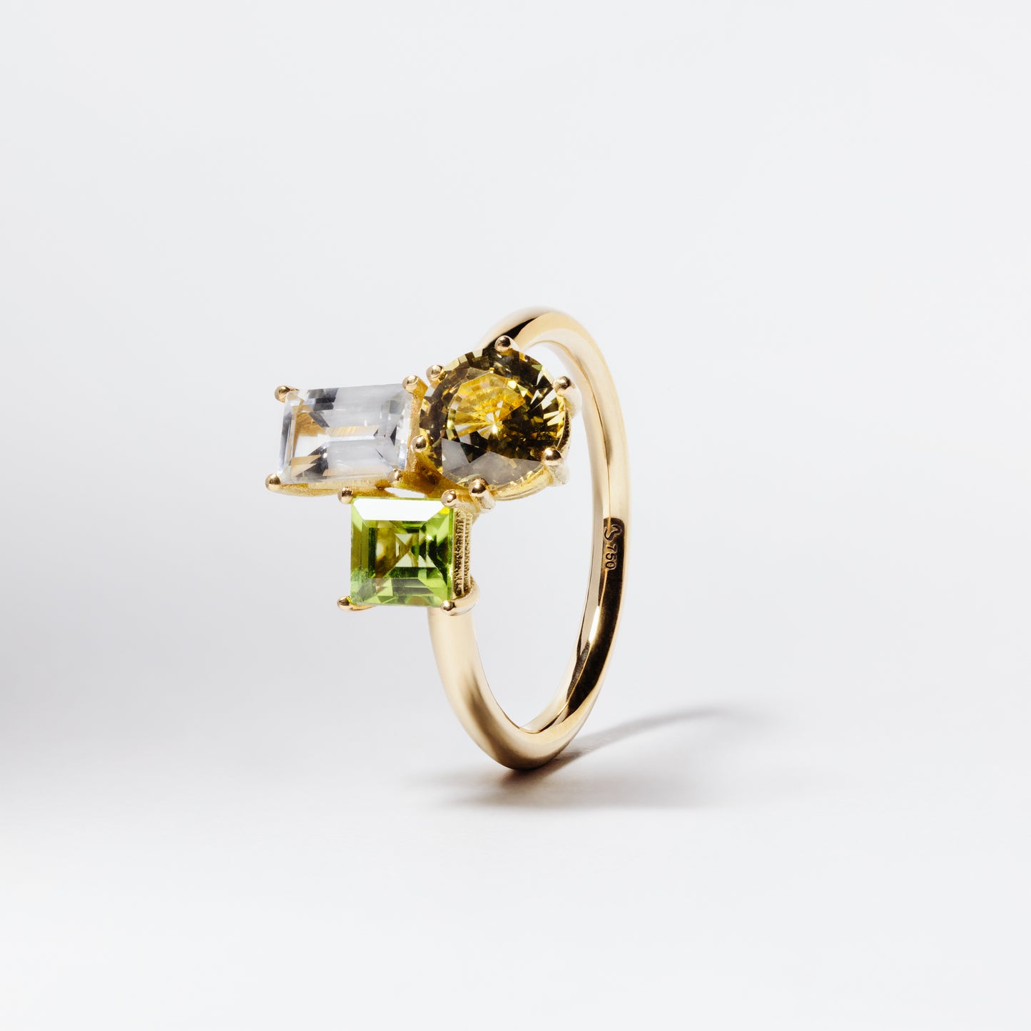 ring-threestones-green