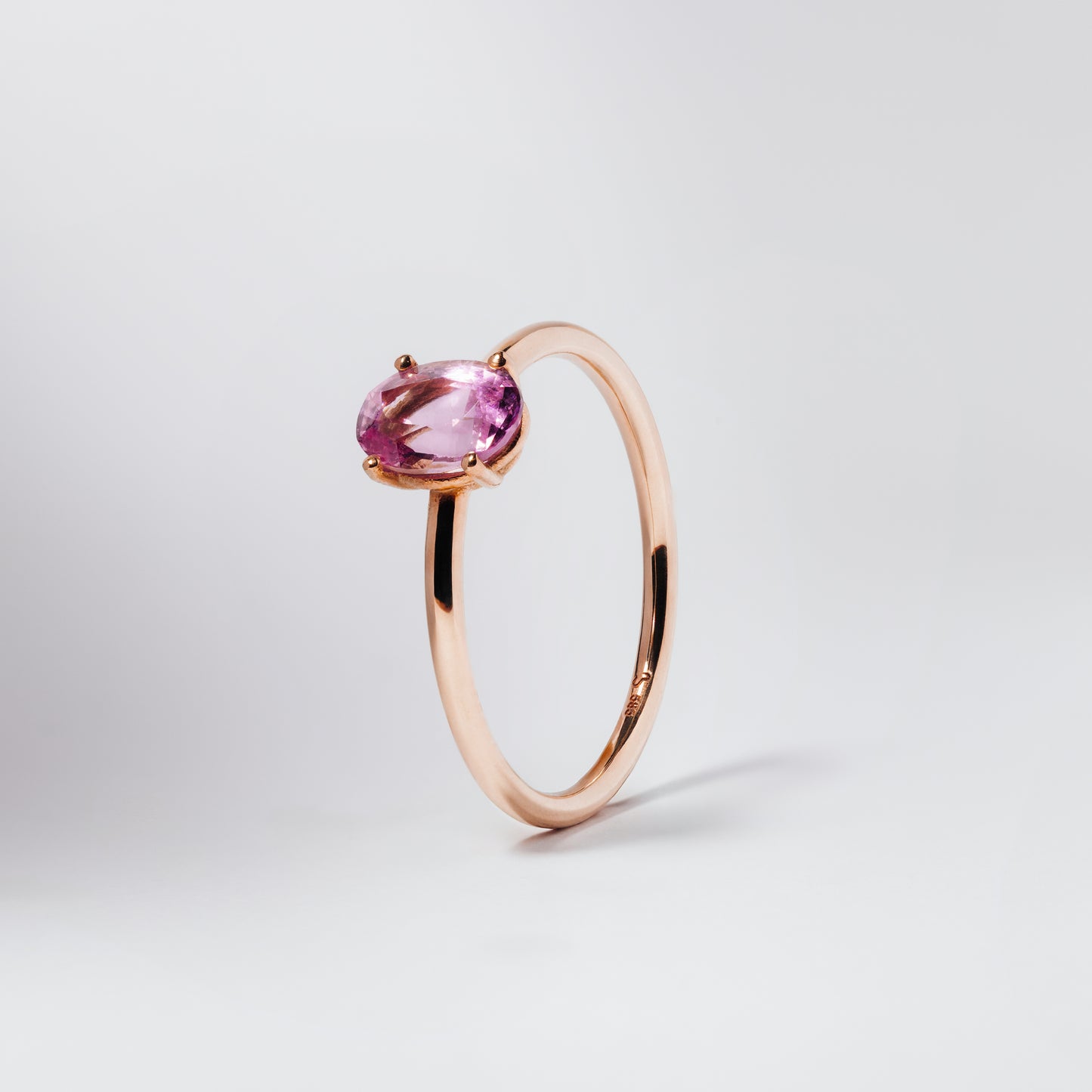 engagement ring pink rose gold